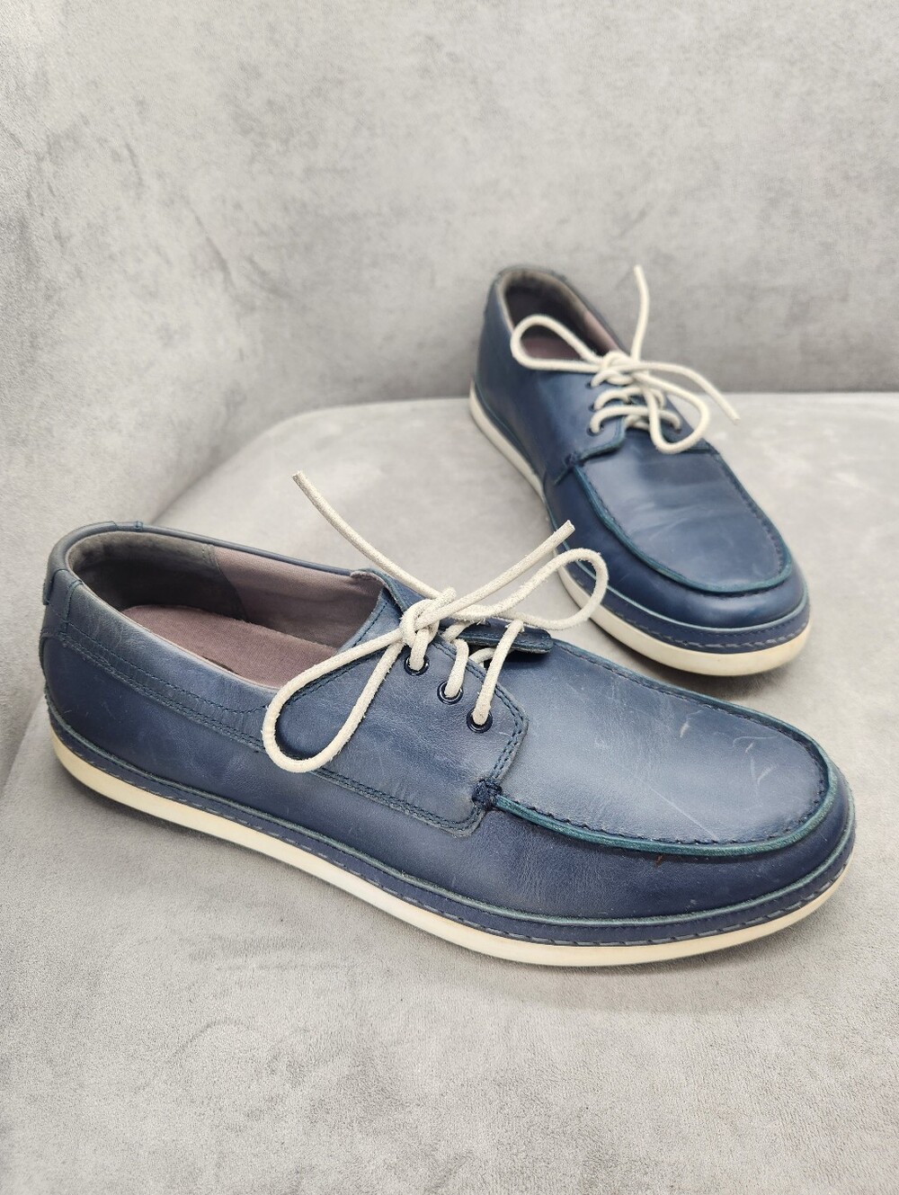 Ugg Loafers Men's 12 Navy Blue Leather Cheswick 1004084 Heavy Duty Low Top